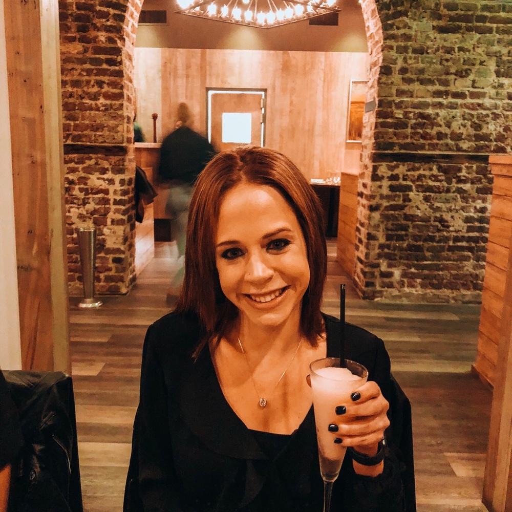 Meet your Posher, Brooke